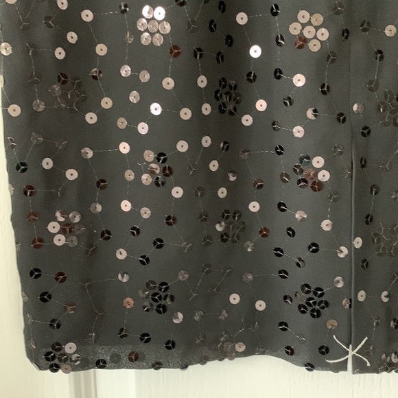LOFT Black 100% Polyester Sequin Skirt Size 6P New With Tag - Picture 9 of 15